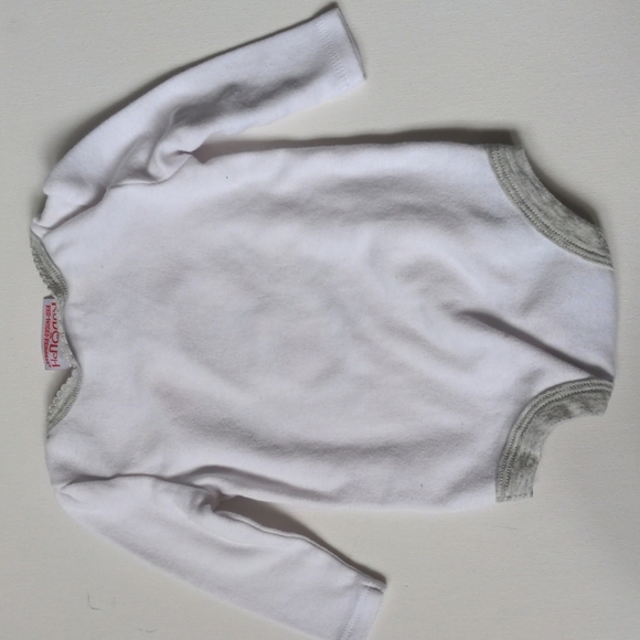 Rudoph the Red-Nosed Reindeer Infant Bodysuit * 3-6M - Picture 6 of 6